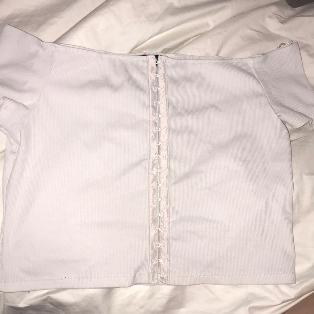 White Front Clasp Crop Top